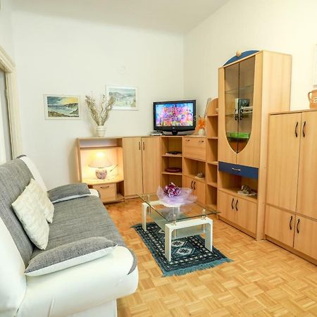 Apartments Pyros Пиран Екстериор снимка